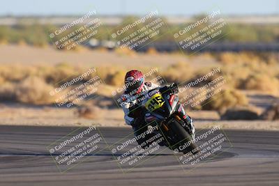 media/Nov-17-2024-CVMA (Sun) [[1fec520723]]/Race 17-Amateur Supersport Middleweight/